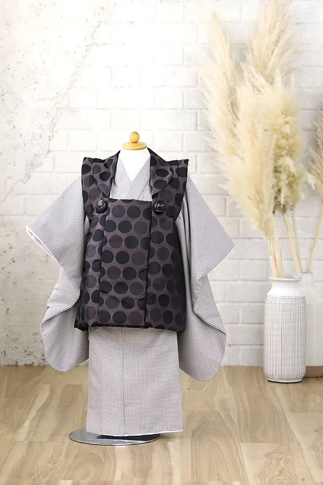 七五三3歳男の子着物08