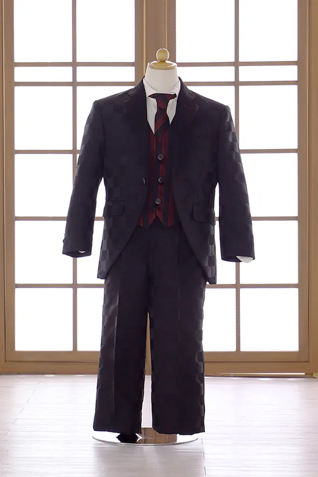 七五三5歳男の子スーツ09