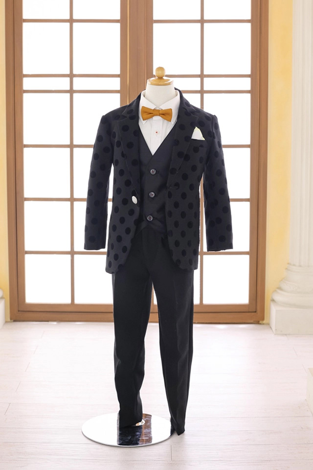 七五三5歳男の子スーツ14